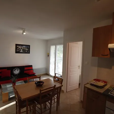 Cottage In Lagorce Lagorce  Zimmer foto