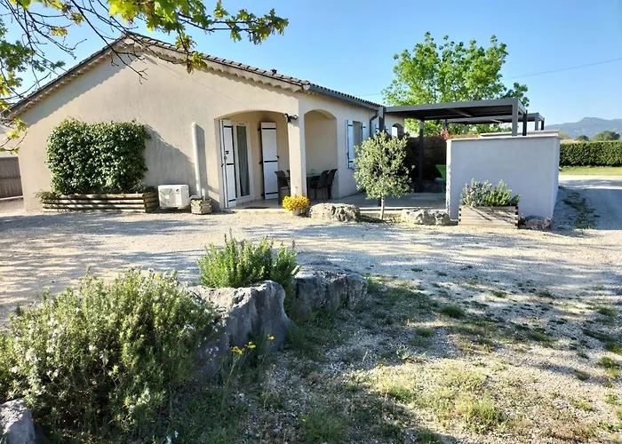 Cottage In Lagorce